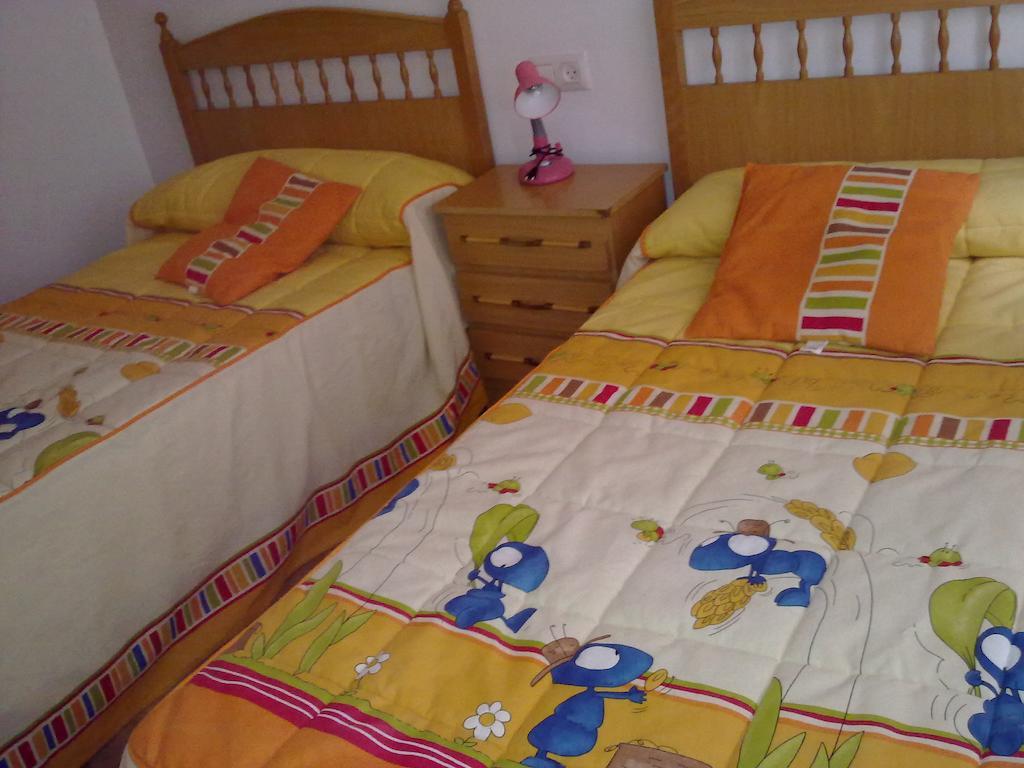 Alojamiento Vacacional Inma Parking Gratis Villa Cazorla Room photo